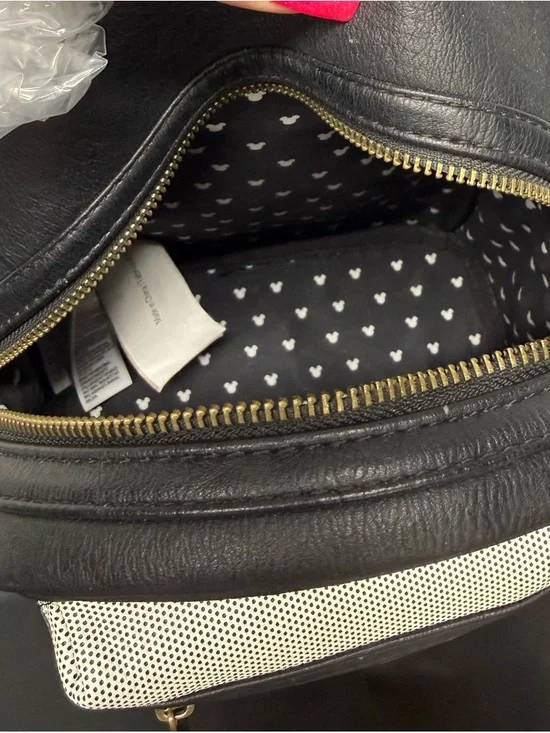 Disney x Loungefly Black and White Mickey & Pluto Mini Backpack - Picture 4 of 5